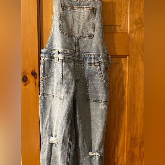LUCKY BRAND Denim Overalls Washed Ripped Bib Crop Distressed Raw Edge Jeans 12 - Picture 13 of 13